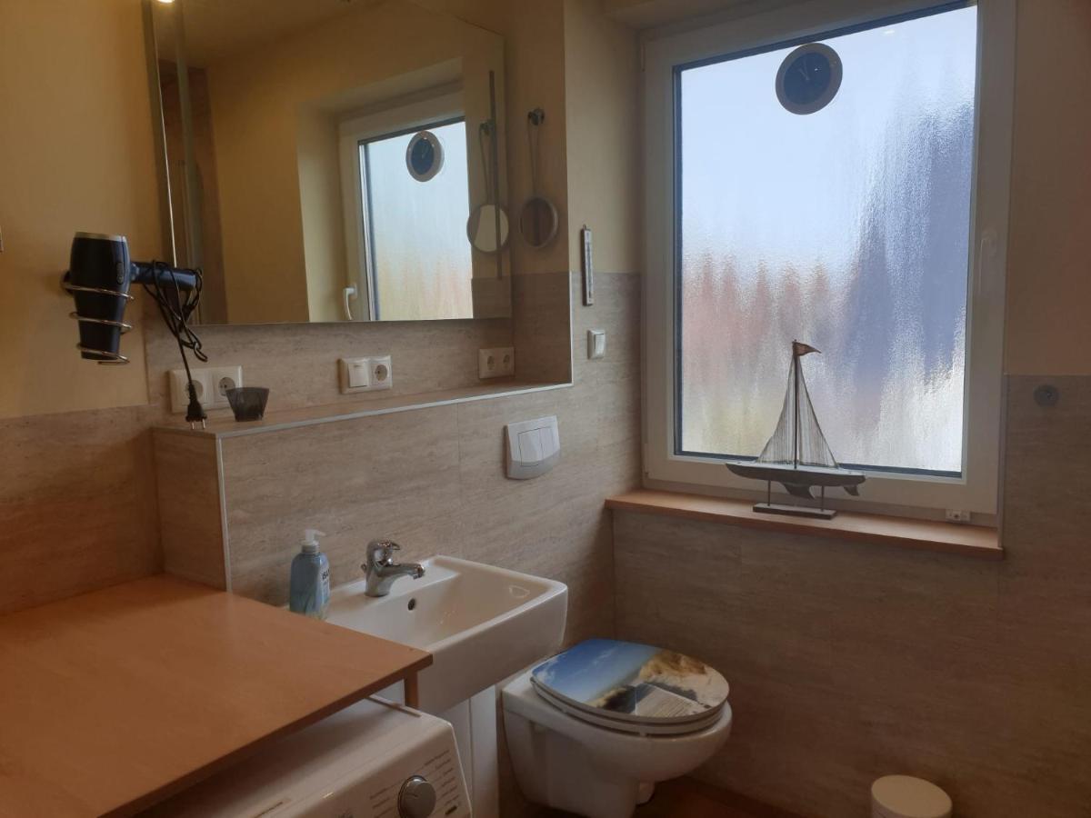 Ferienwohnung Leuchtturm Am Sandstrand Norden Exterior foto